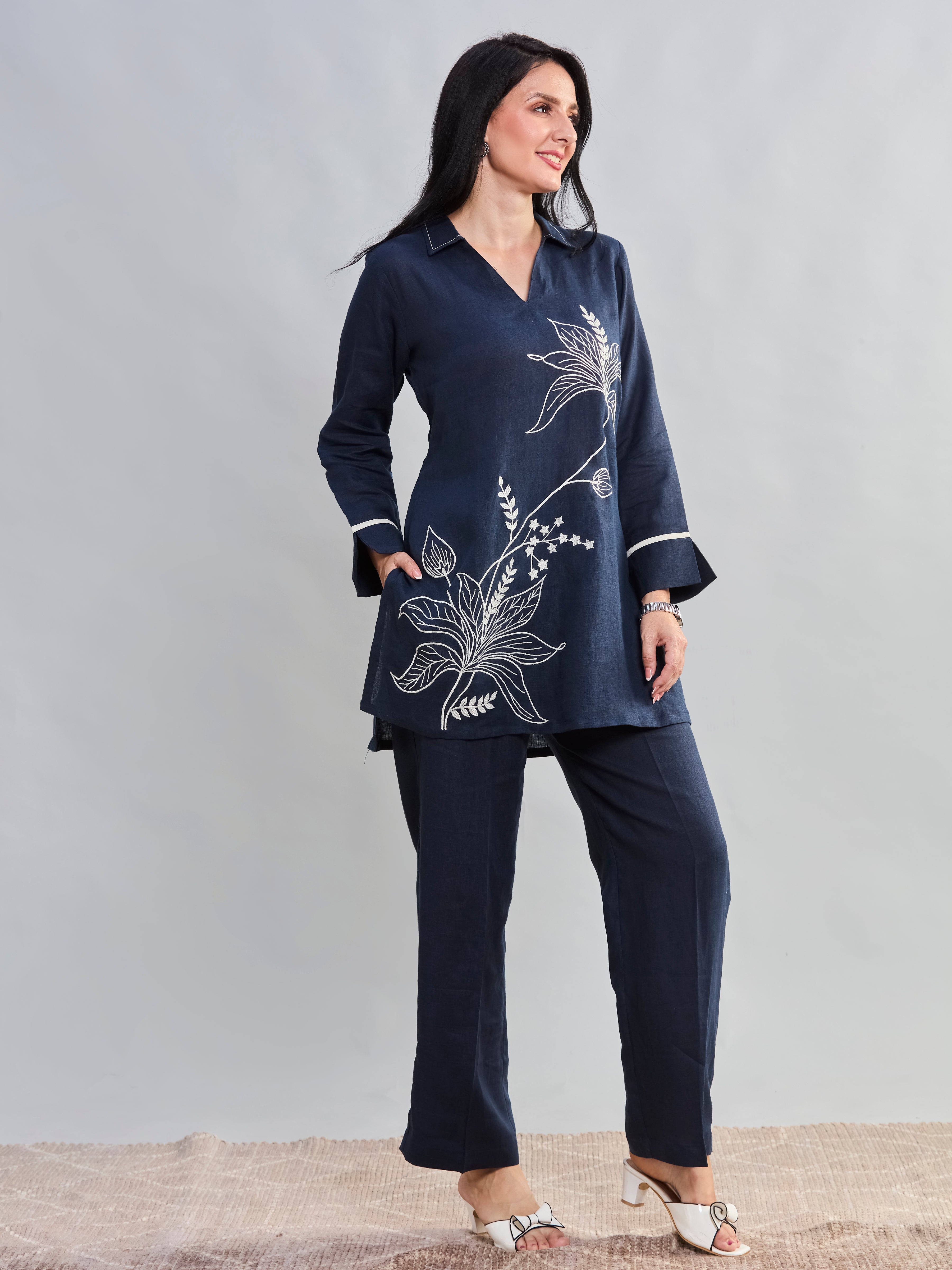 Neeli floral embroidered linen top