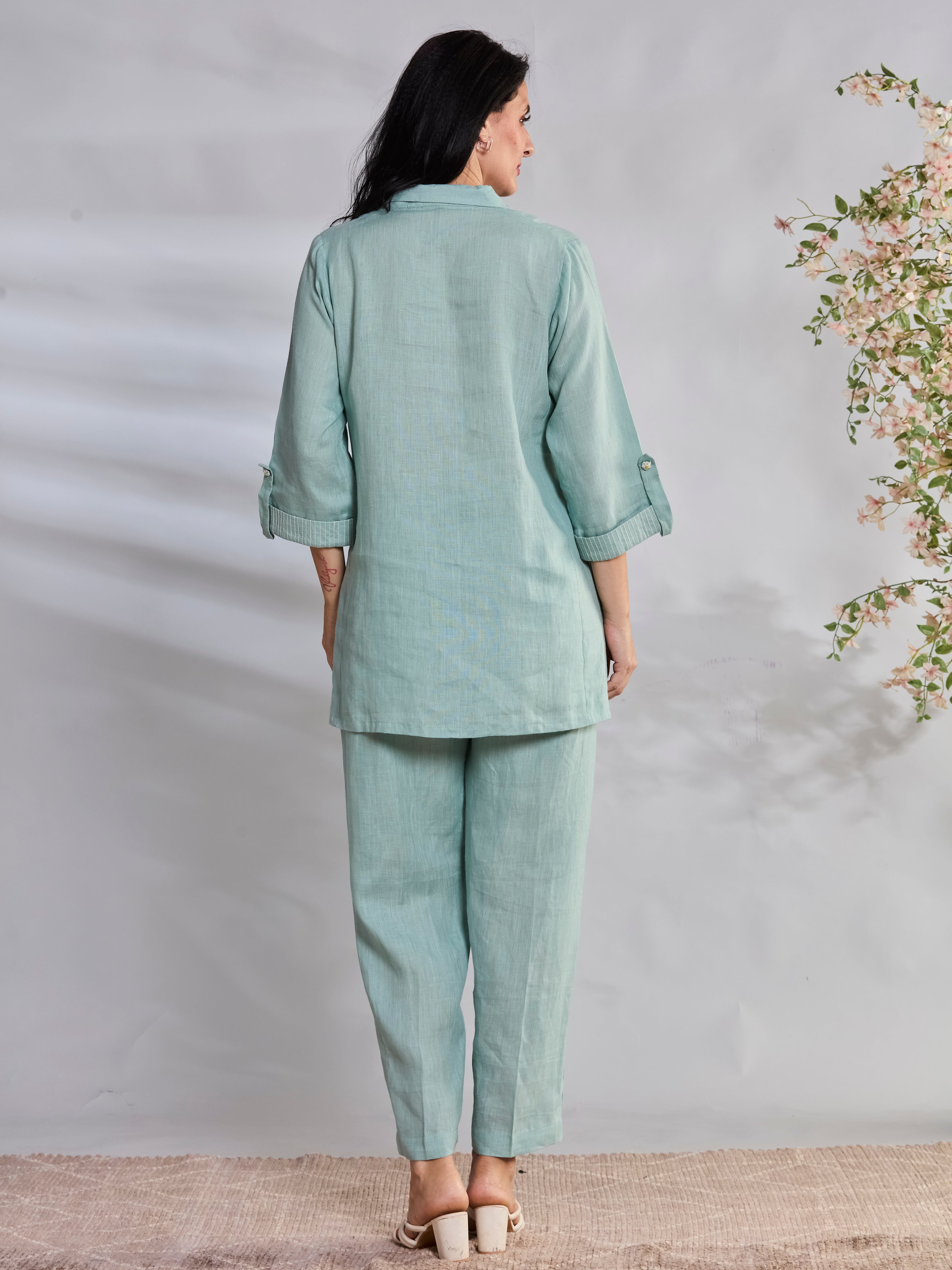 Seher Lapel linen top
